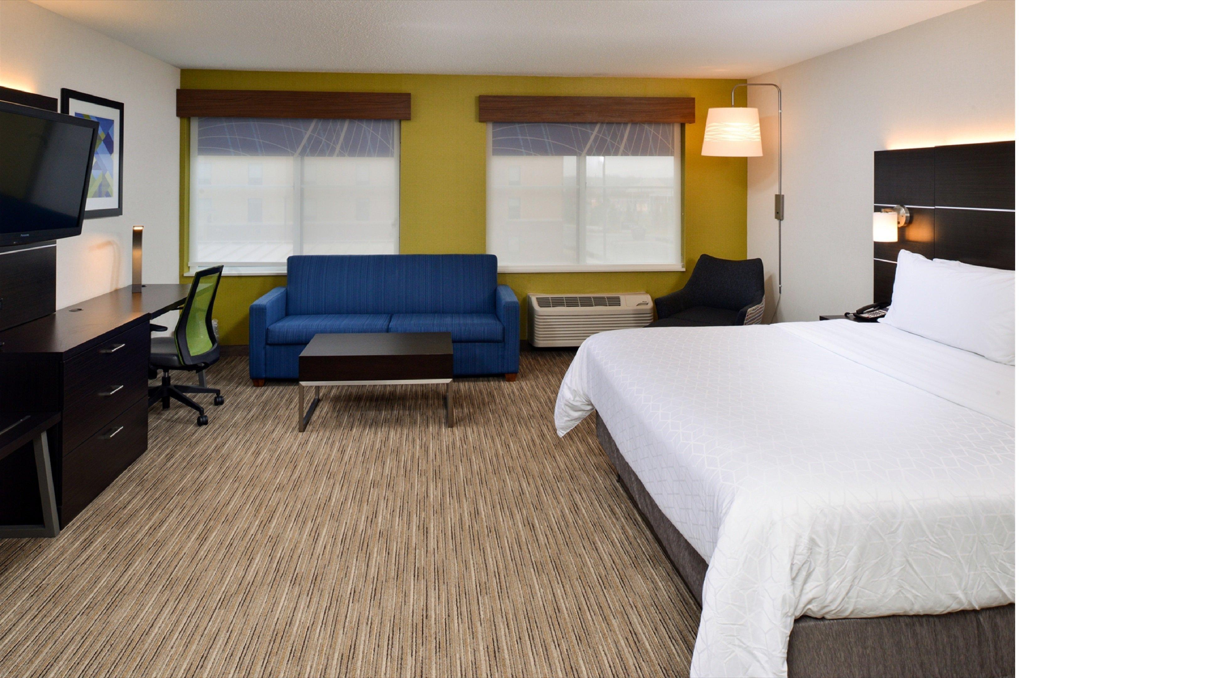 Holiday Inn Express Wixom By Ihg Exterior photo