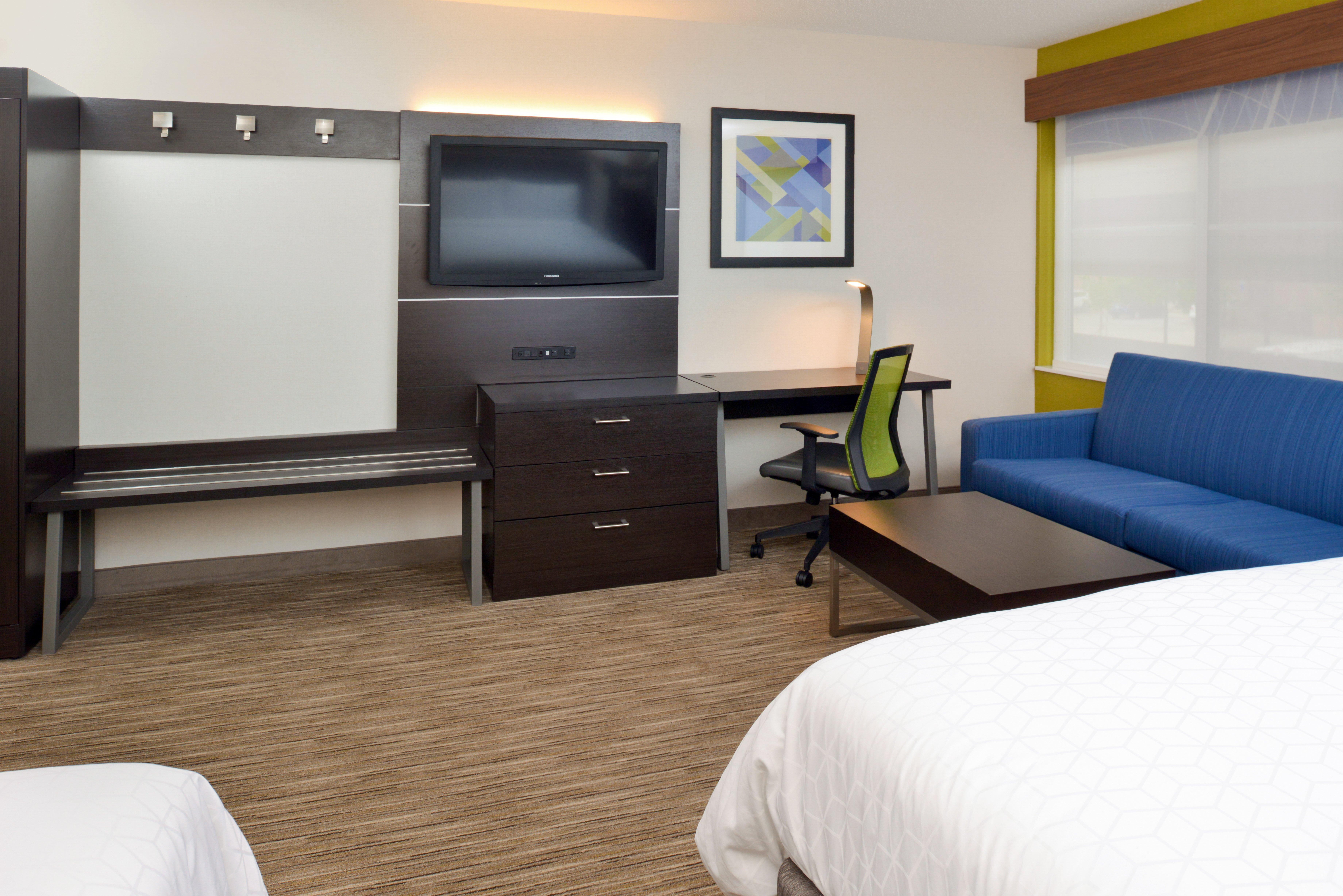 Holiday Inn Express Wixom By Ihg Exterior photo
